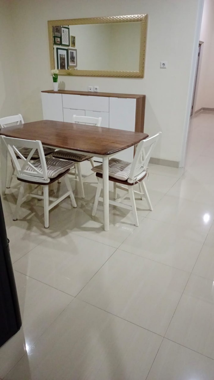 Rumah Disewakan Fully Furnished di Cluster Meadow Green Lippo Cikarang